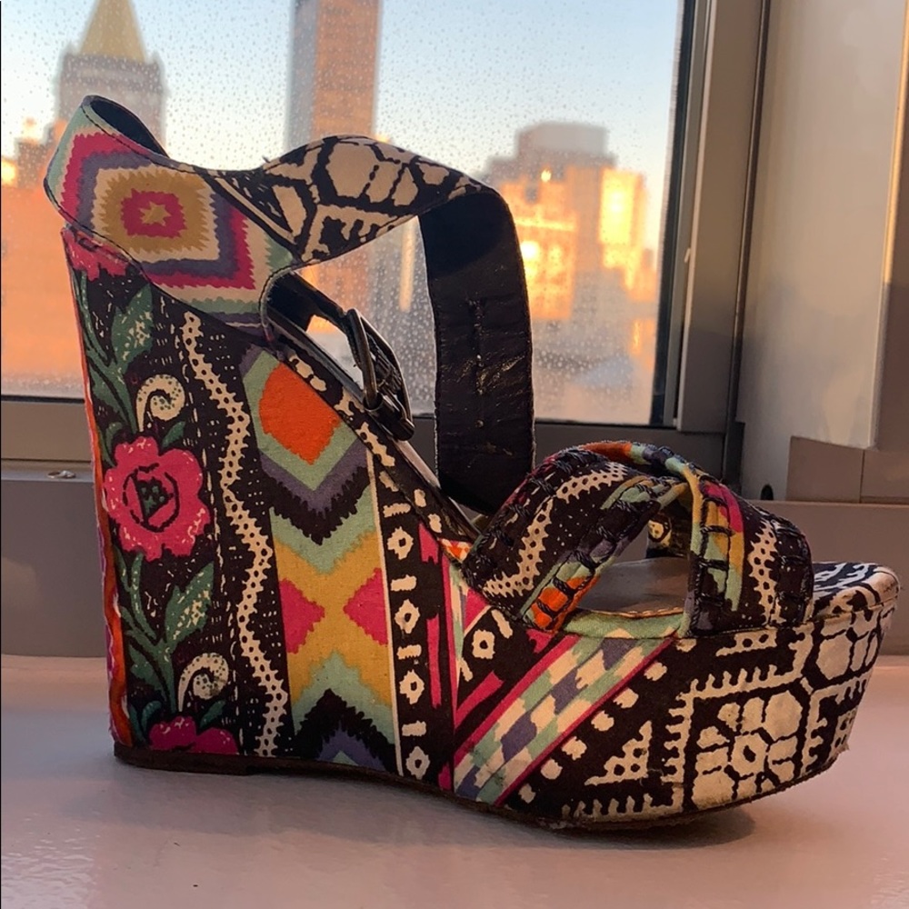 Steve Madden Bright Multi Color Wedge Heel Sandal